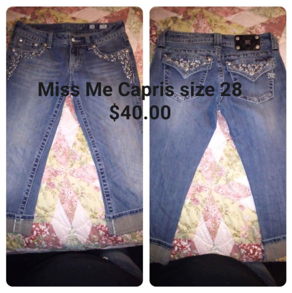 Miss Me Capris
